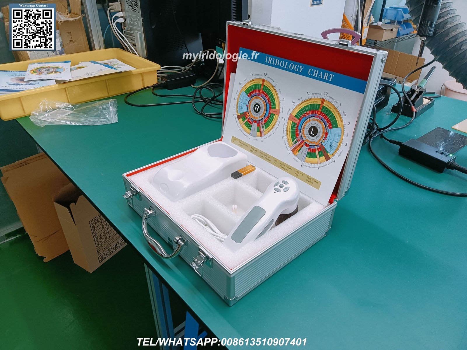 Firefly iridology camera de400 professional setup in modern clinic